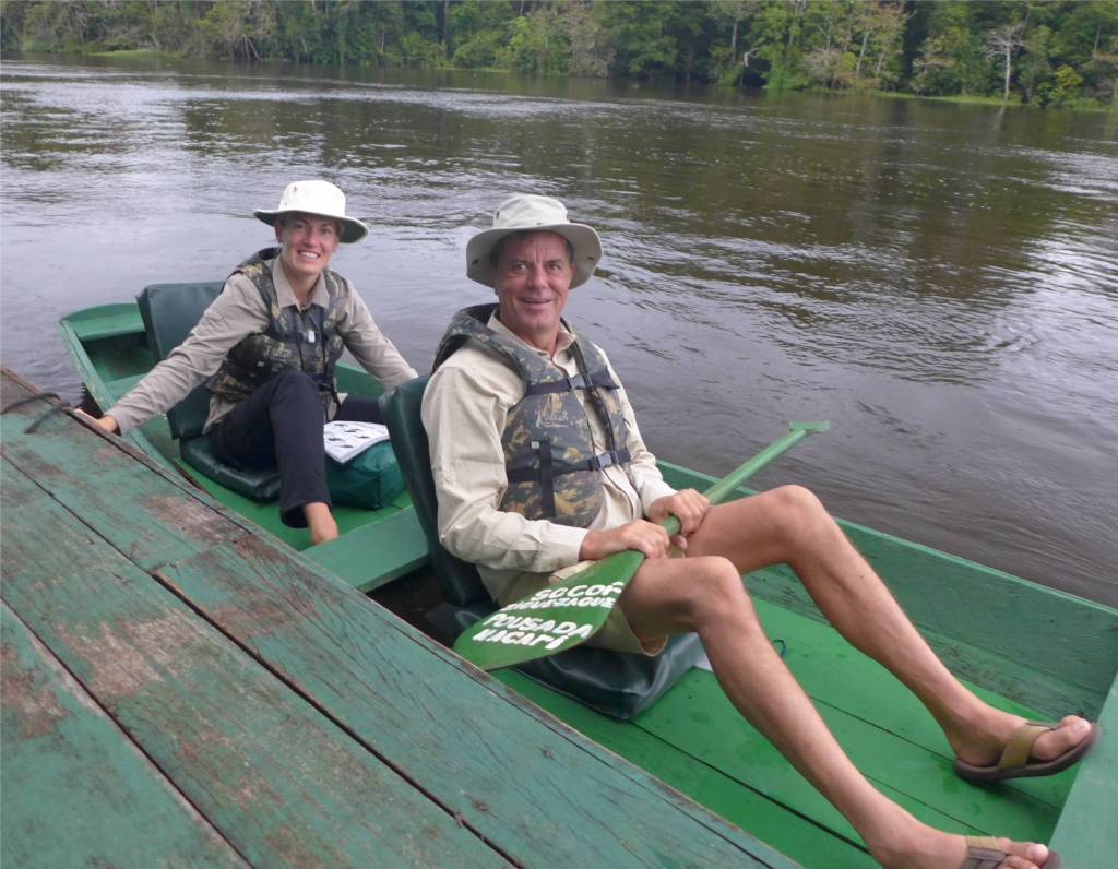 2 Im Kanu auf dem Amazonas